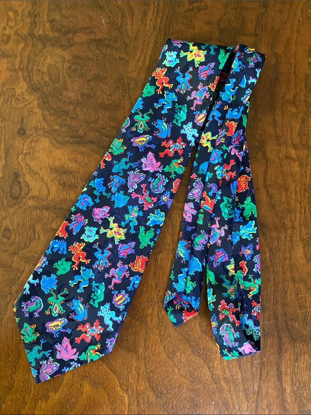 Multicolor Frogs Groovy Frog Tie Vintage colorful frog tie by A. Rogers